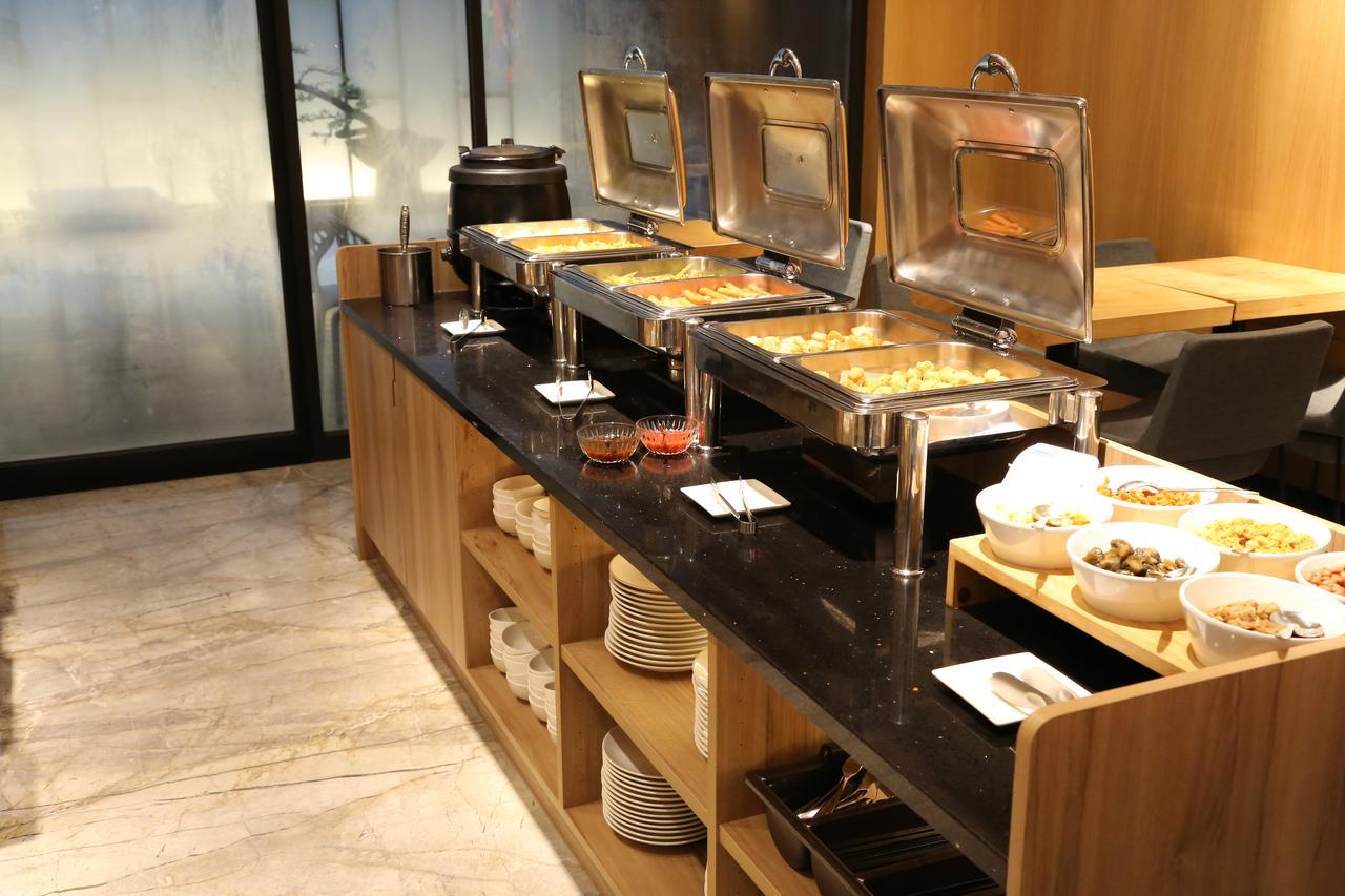 Miller Inn Taichung Room photo