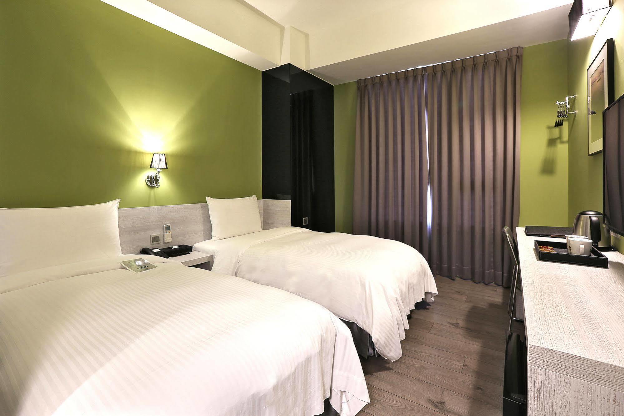 Miller Inn Taichung Exterior photo